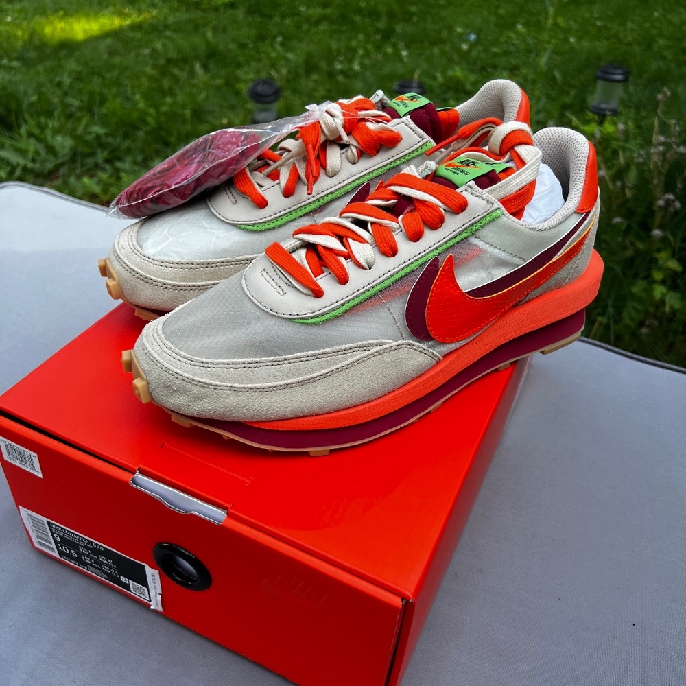 Nike Sacai Sneakers in Orange